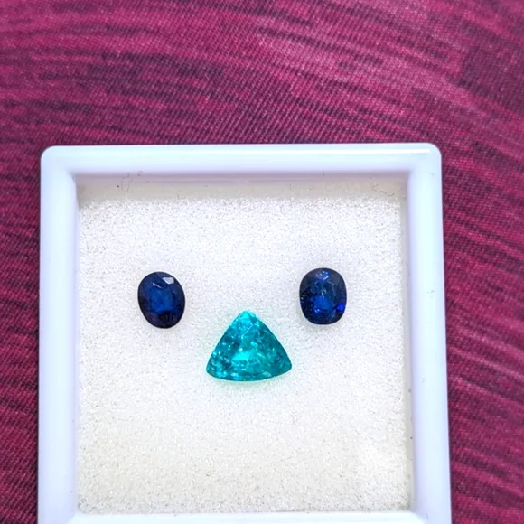 🌴🌊Summer Sale!🌊🌴Paraiba Tourmaline And Sapphire Rare Gemstone Parcel - Picture 3 of 8